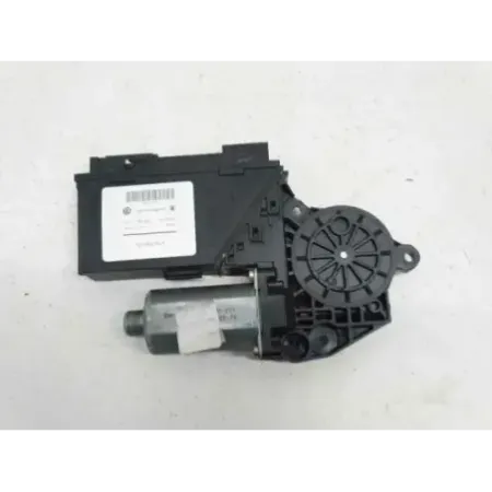 Moteur leve-glace avant gauche