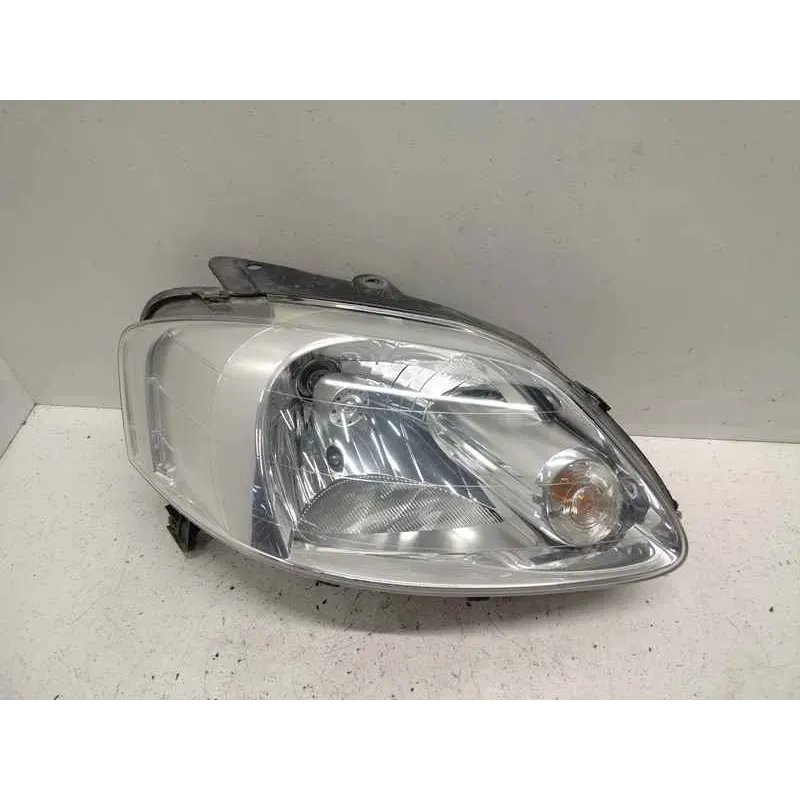 Phare droit volkswagen fox