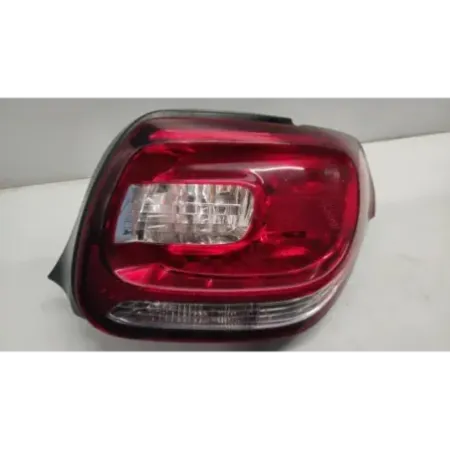 Feu arriere droit citroen ds3