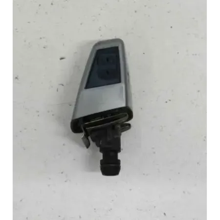 Gicleur lave-phare avant gauche bmw x3 e83