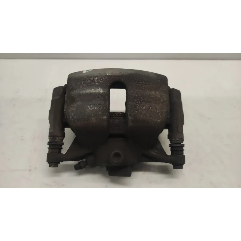 Etrier de frein avant droit volkswagen golf 7