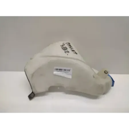 Reservoir lave-glace avant