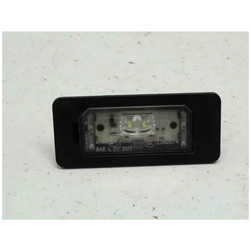 Eclaireur de plaque bmw serie 3 f30/f31