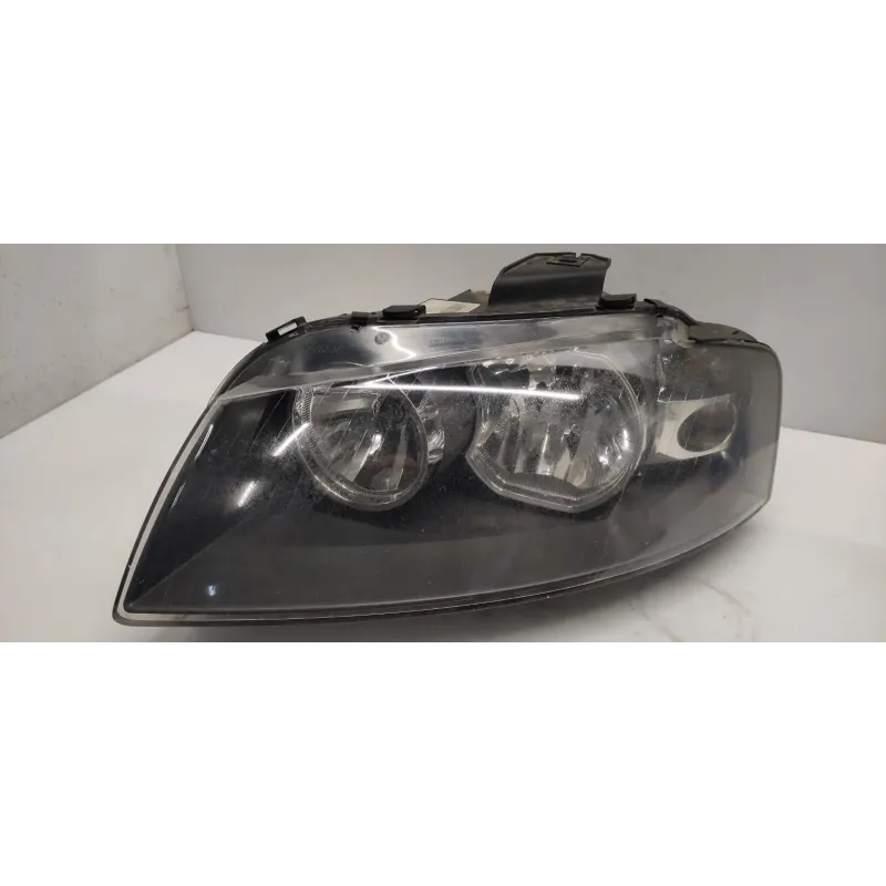 Phare gauche audi a3 8p