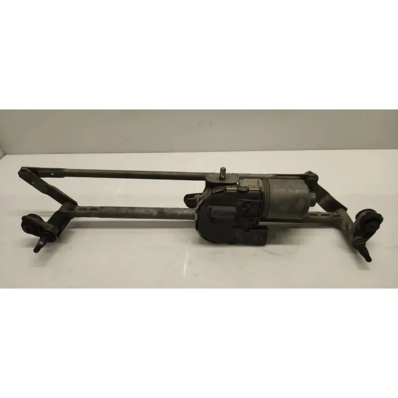 Moteur essuie-glace avant volkswagen golf 5