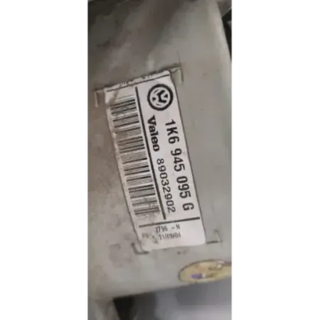 Feu arriere gauche volkswagen golf 5