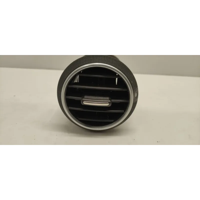 Grille aeration audi a3 8p