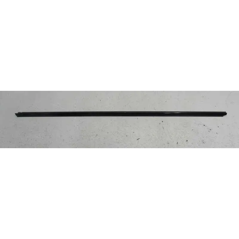 Baguette leche-vitre porte avant gauche bmw serie 3 e92/e93