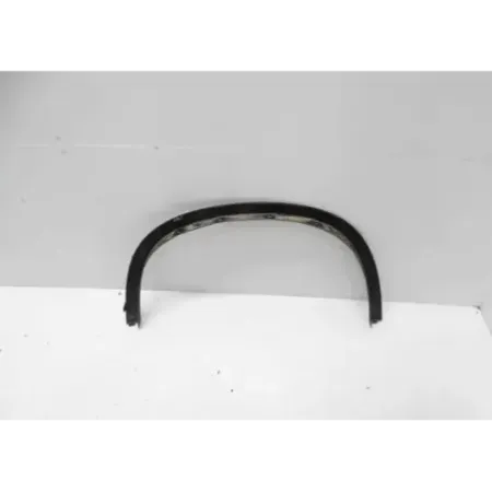 Elargisseur aile avant droit bmw x1 e84