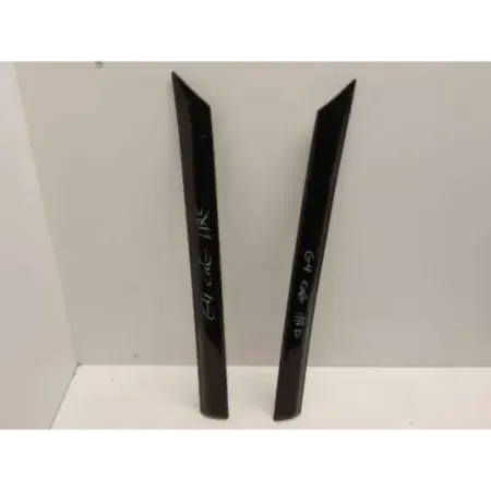 Baguette porte avant gauche