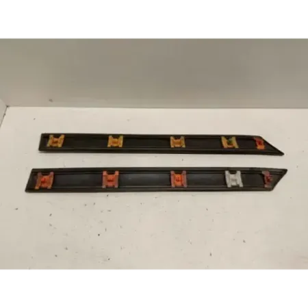 Baguette porte avant gauche