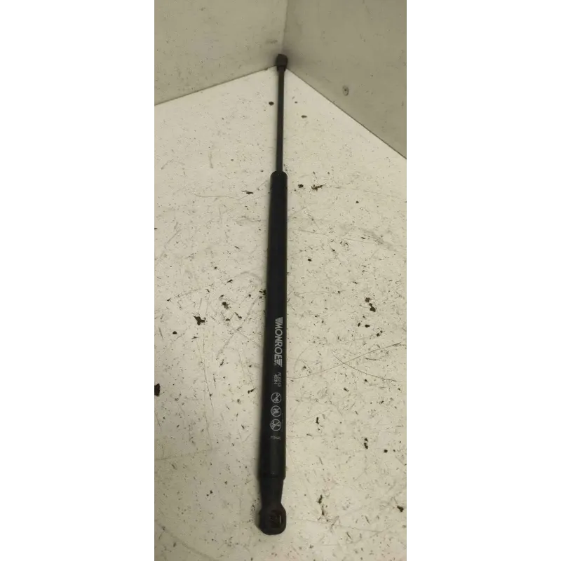 Verin capot gauche bmw serie 3 e46