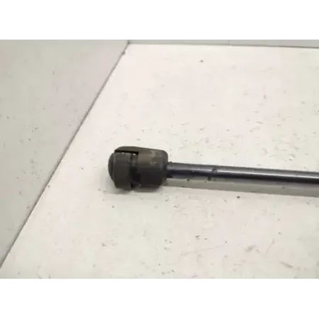 Verin capot gauche audi a4 8k b8