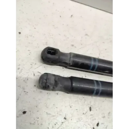 Verin capot bmw serie 1 f20/f21