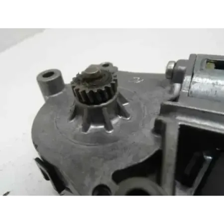 Moteur toit ouvrant