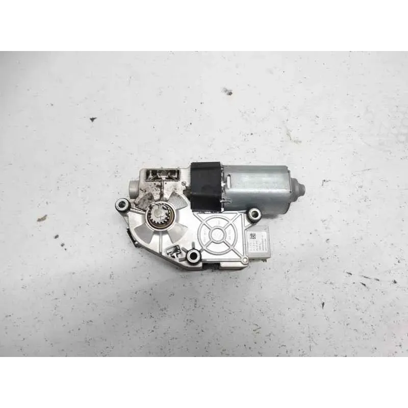 Moteur toit ouvrant audi a3 8v