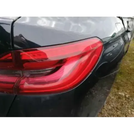 Feu arriere droit bmw serie 6 g32 gt