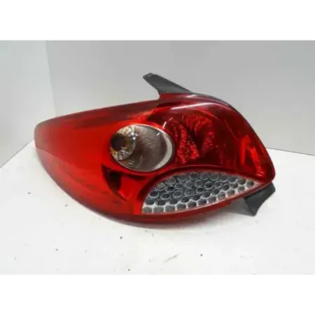 Feu arriere gauche peugeot 206+