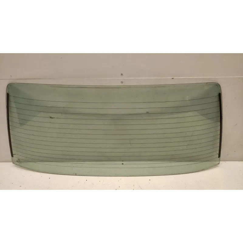 Lunette arriere bmw serie 3 e30