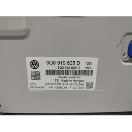 Ecran multimedia volkswagen touran 5t iii