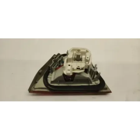 Feu arriere interieur gauche bmw serie 3 e90/e91