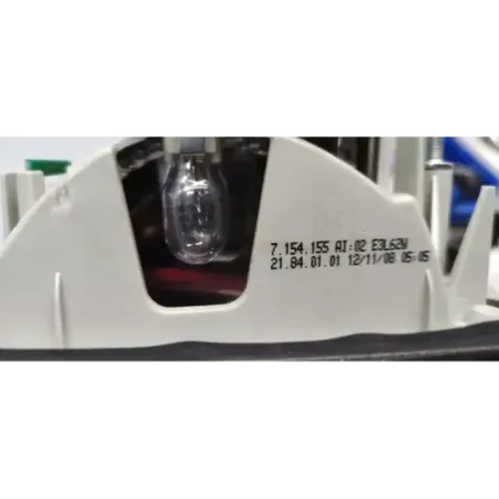 Feu arriere interieur gauche bmw serie 3 e90/e91