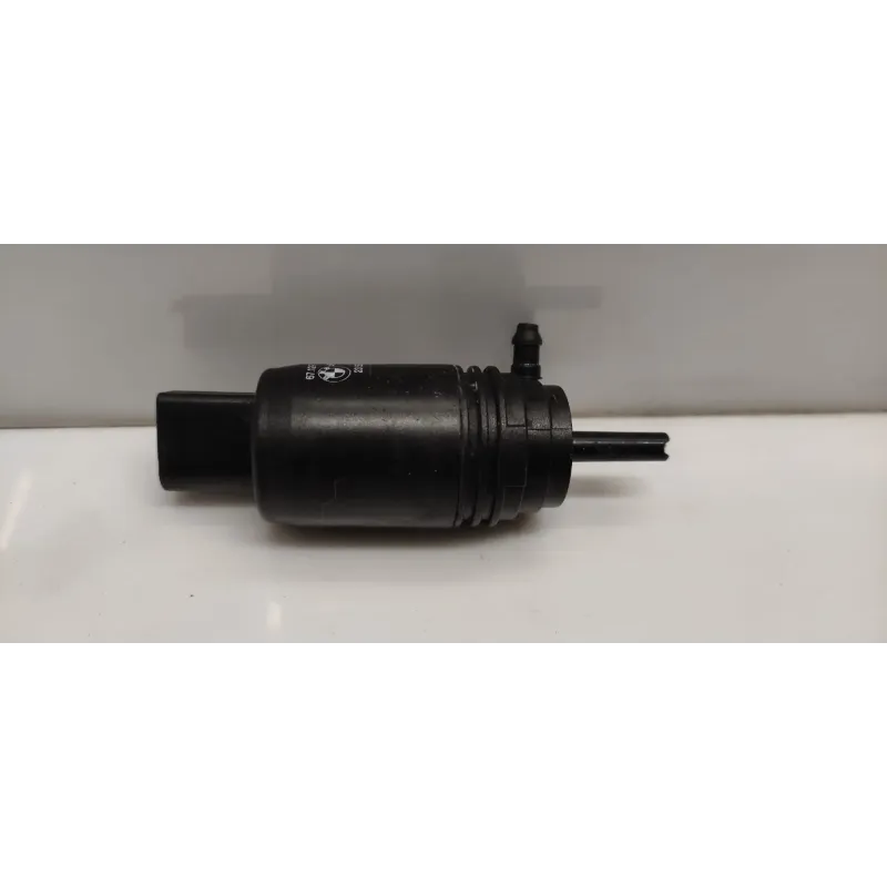 Pompe lave-glace avant bmw serie 3 e90/e91