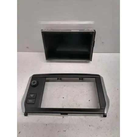 Ecran multimedia peugeot 208