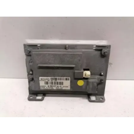 Ecran multimedia peugeot 208