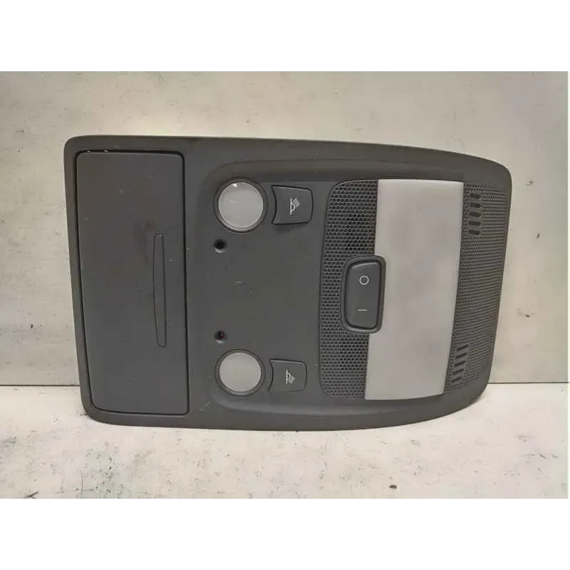 Plafonnier audi a4 8k b8