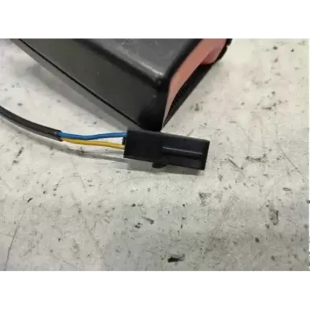 Ancrage ceinture avant droit volkswagen golf 6 vi