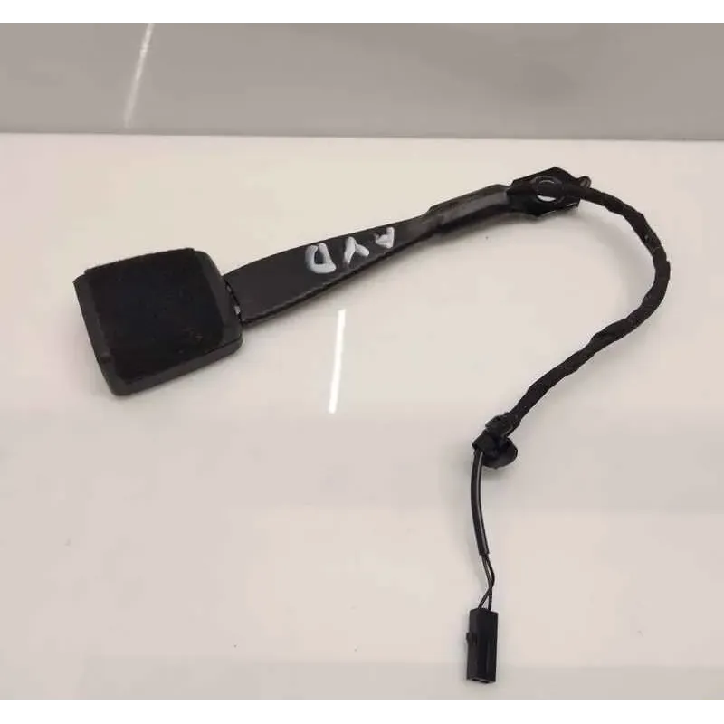 Ancrage ceinture avant droit volkswagen t-roc