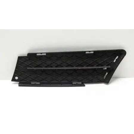 Grille de pare choc avant gauche