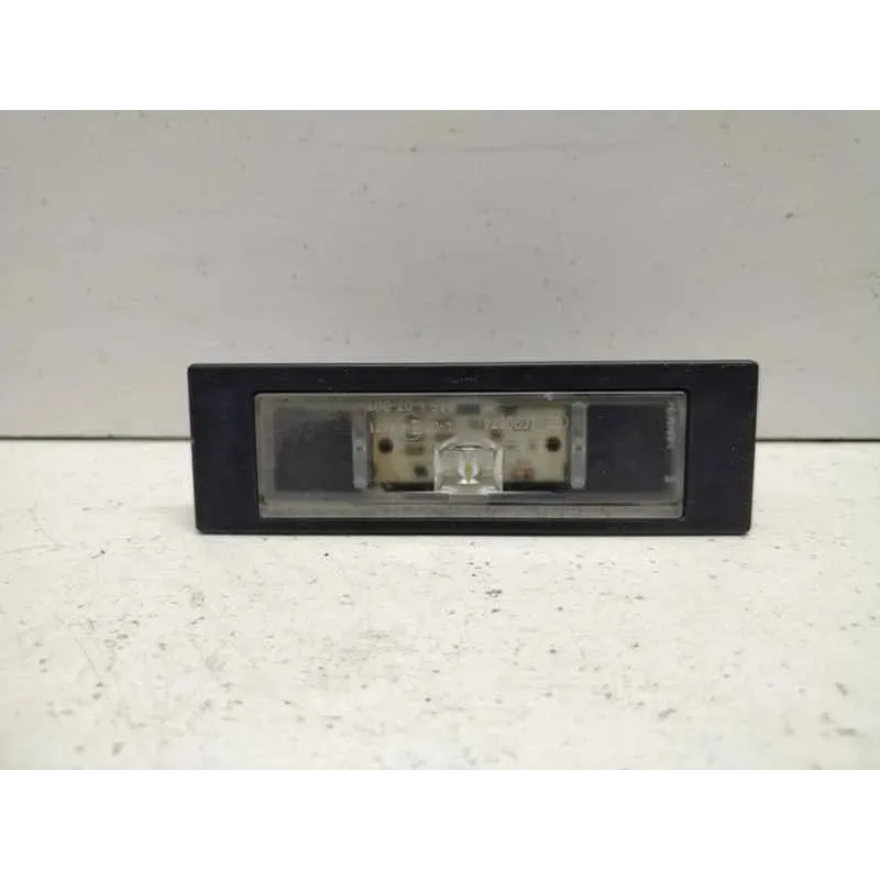 Eclaireur de plaque bmw serie 1 e87/e81
