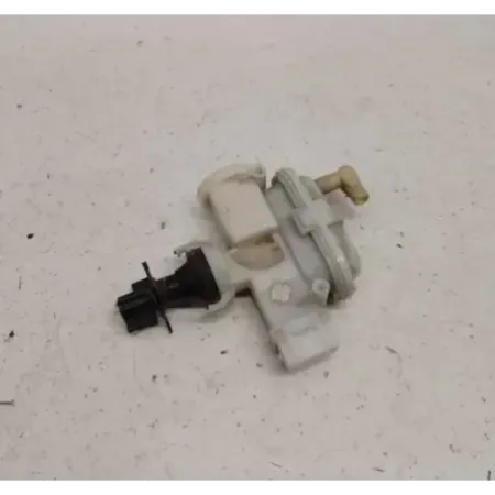 Moteur trappe carburant