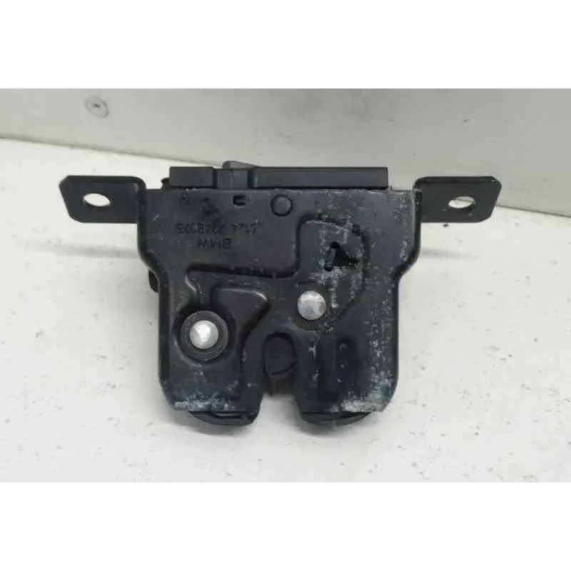 Serrure coffre arriere bmw serie 1 f20/f21