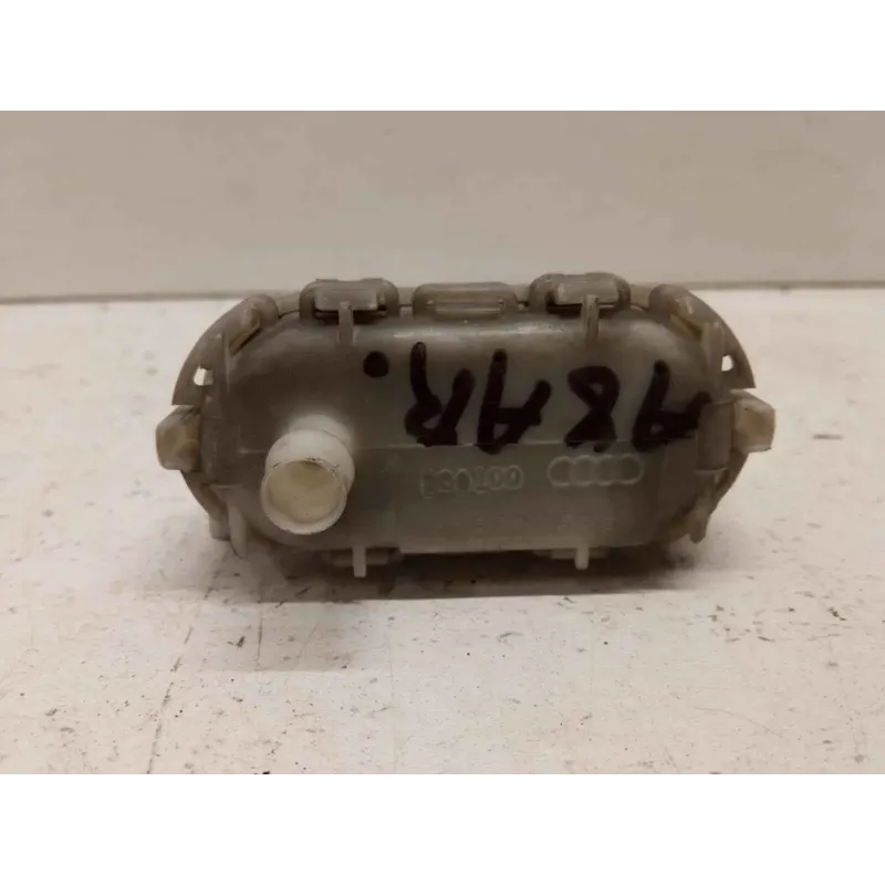 Actionneur serrure coffre