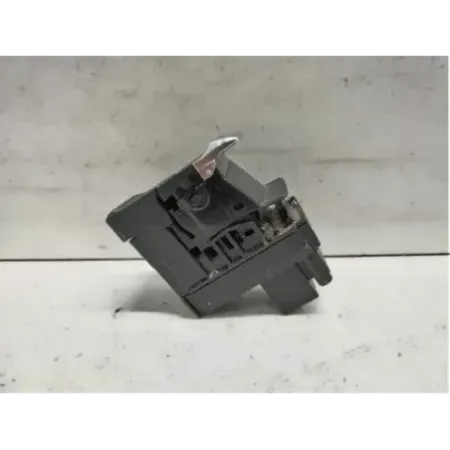 Interrupteur de commande de frein a main audi a4 8k b8