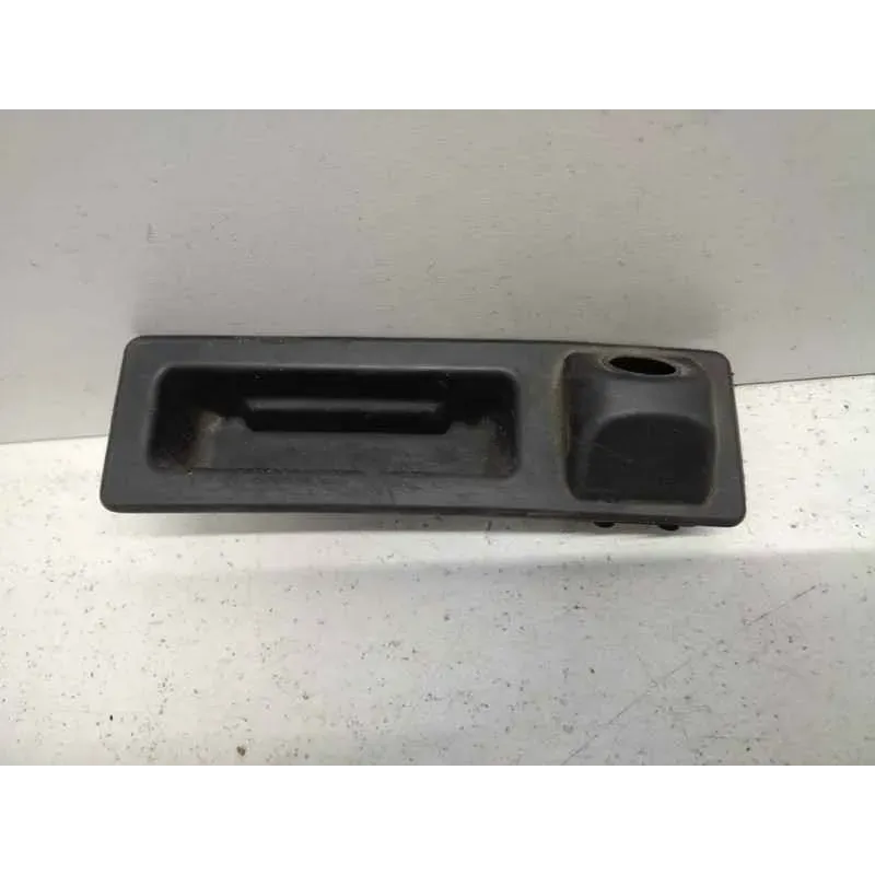 Bouton exterieur ouverture coffre arriere bmw x3