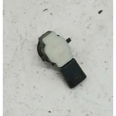 Capteur aide stationnement avant