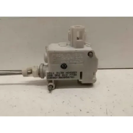 Moteur trappe carburant