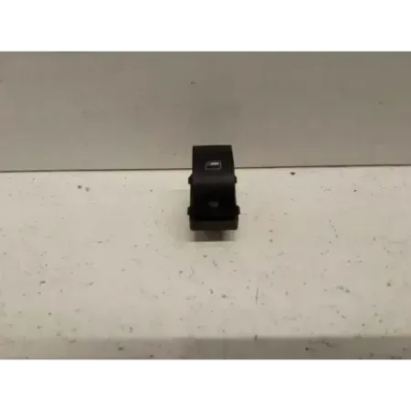 Commande leve-glace porte avant droit