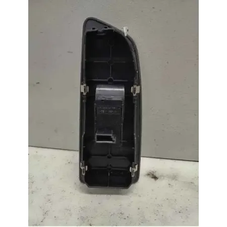 Commande leve-glace porte avant droit bmw serie 1 e87/e81