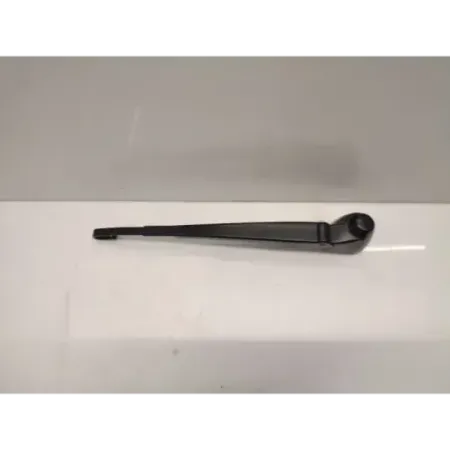 Bras essuie-glace arriere