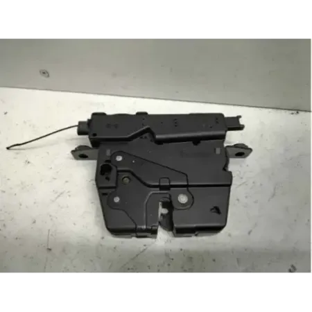 Serrure coffre arriere bmw serie 3 f30/f31