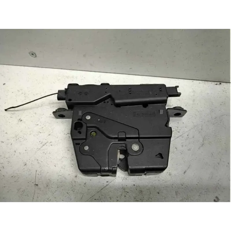 Serrure coffre arriere bmw serie 3 f30/f31