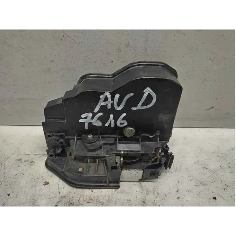 Serrure porte avant droit bmw serie 3 f30/f31