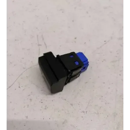 Bouton de warning peugeot 208