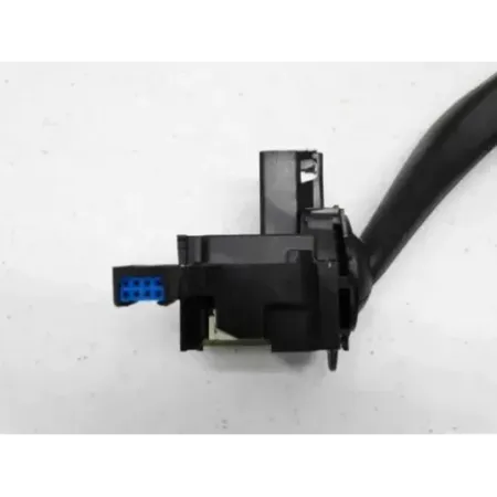 Commodo essuie glace volkswagen golf 5 v