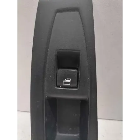 Commande leve-glace porte avant droit bmw serie 2 f45/f46